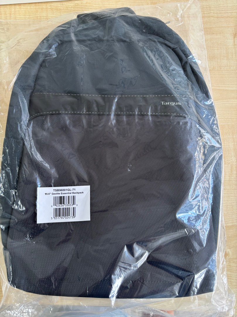 Brand new Target geolite essential 20 off Men s Fashion Bags