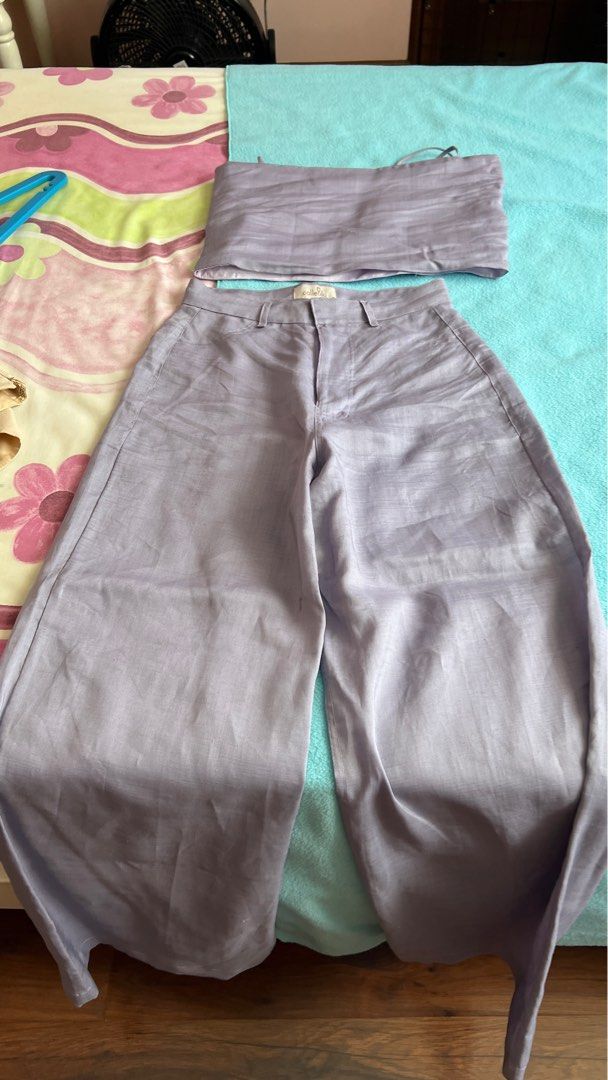 Calle Lily purple linen coordinates (Category: Sets or Coordinates) located in Quezon City. Submitted by sr_1521 (Listing ID 1266452435, Image 3). Description: SET ORIGINALLY ₱2,870 Individual prices: Top: ₱1,020 Pants: 1,480.