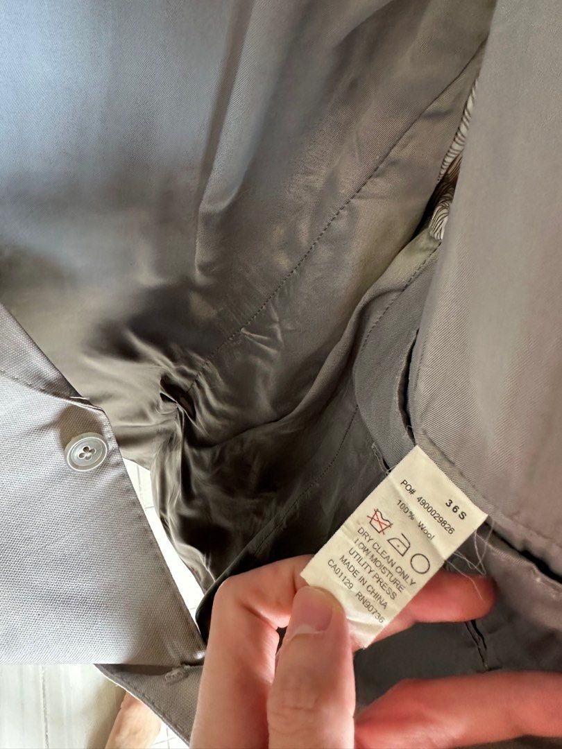 Calvin Klein Suit in grey Sz36 Short Men s Fashion Coats