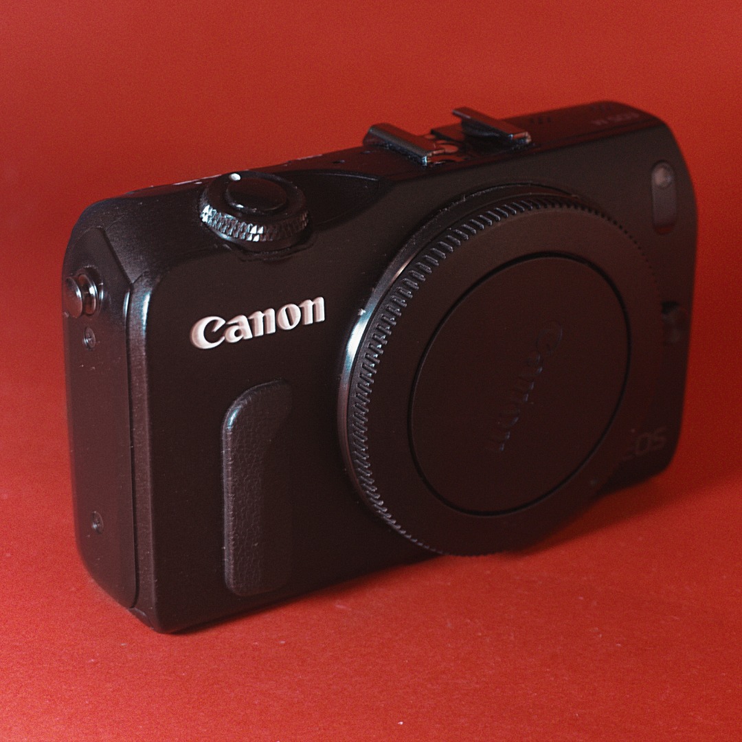 Canon EOS M Mirrorless Camera (Body Only), Photography, Cameras on