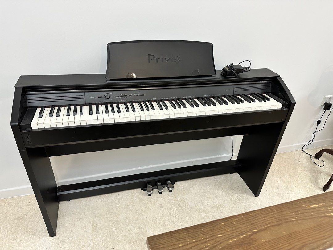 Casio Digital Piano PX 750 Hobbies Toys Music Media Musical