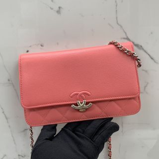 1,000+ affordable chanel caviar bag For Sale