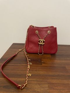 Red hobo brand sales purse