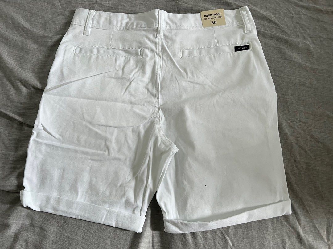 Chino shorts outlet white