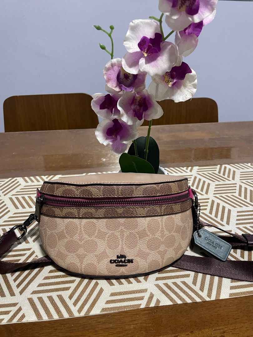 Coach bag Women s Fashion Bags Wallets Cross body Bags on