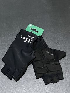 Decathlon Van Rysel Cycling Gloves (Black)