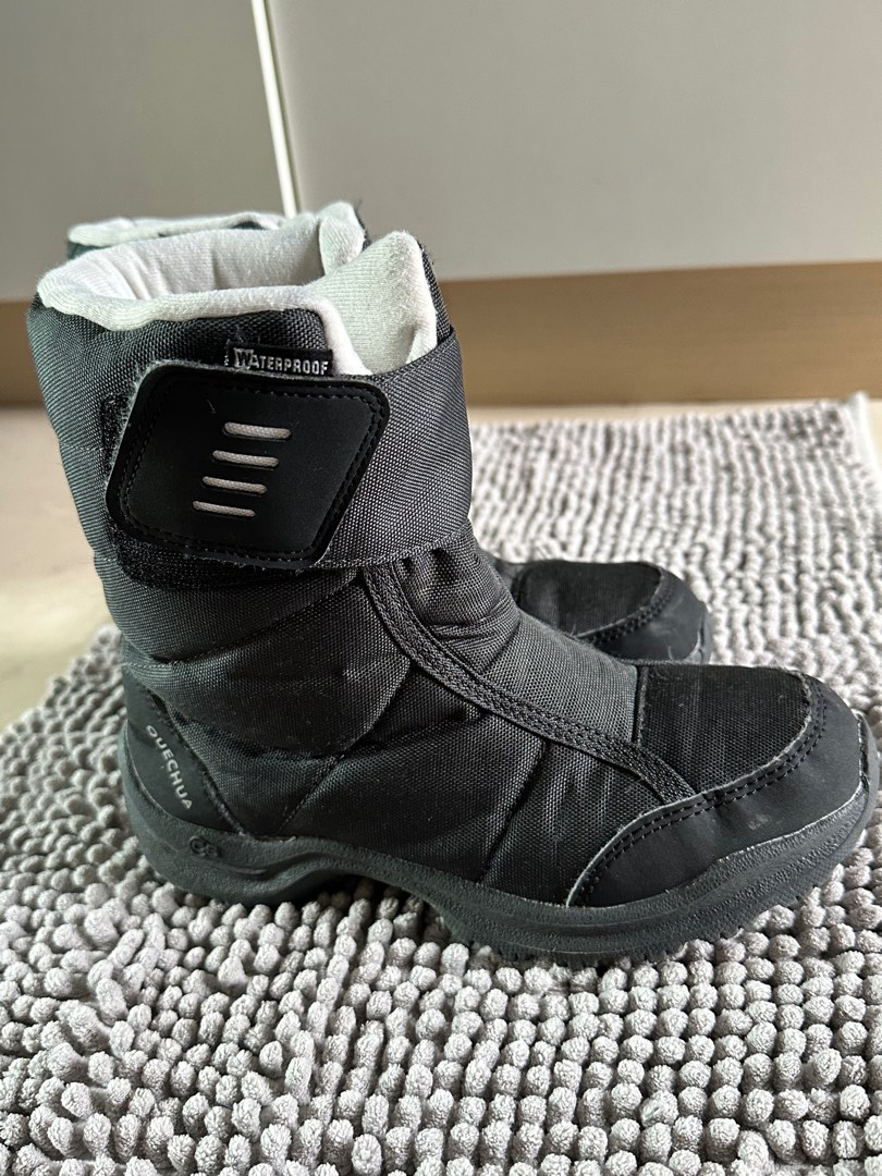 Decathlon winter boots shoe SIZE 34 Babies Kids Babies Kids Fashion on Carousell