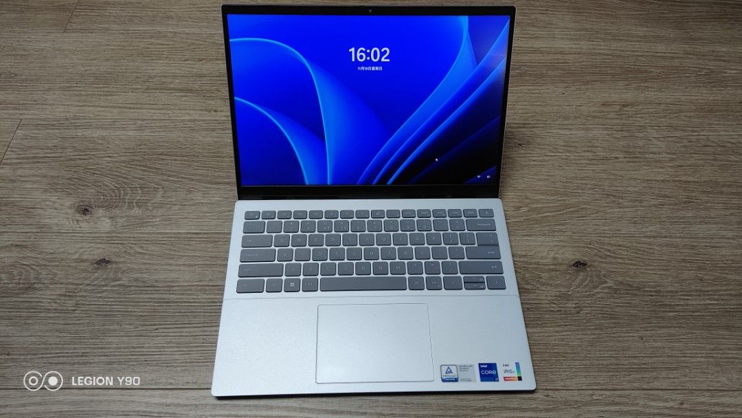 DELL 高性能 i7 8665U 16GB 512GB Office2021-