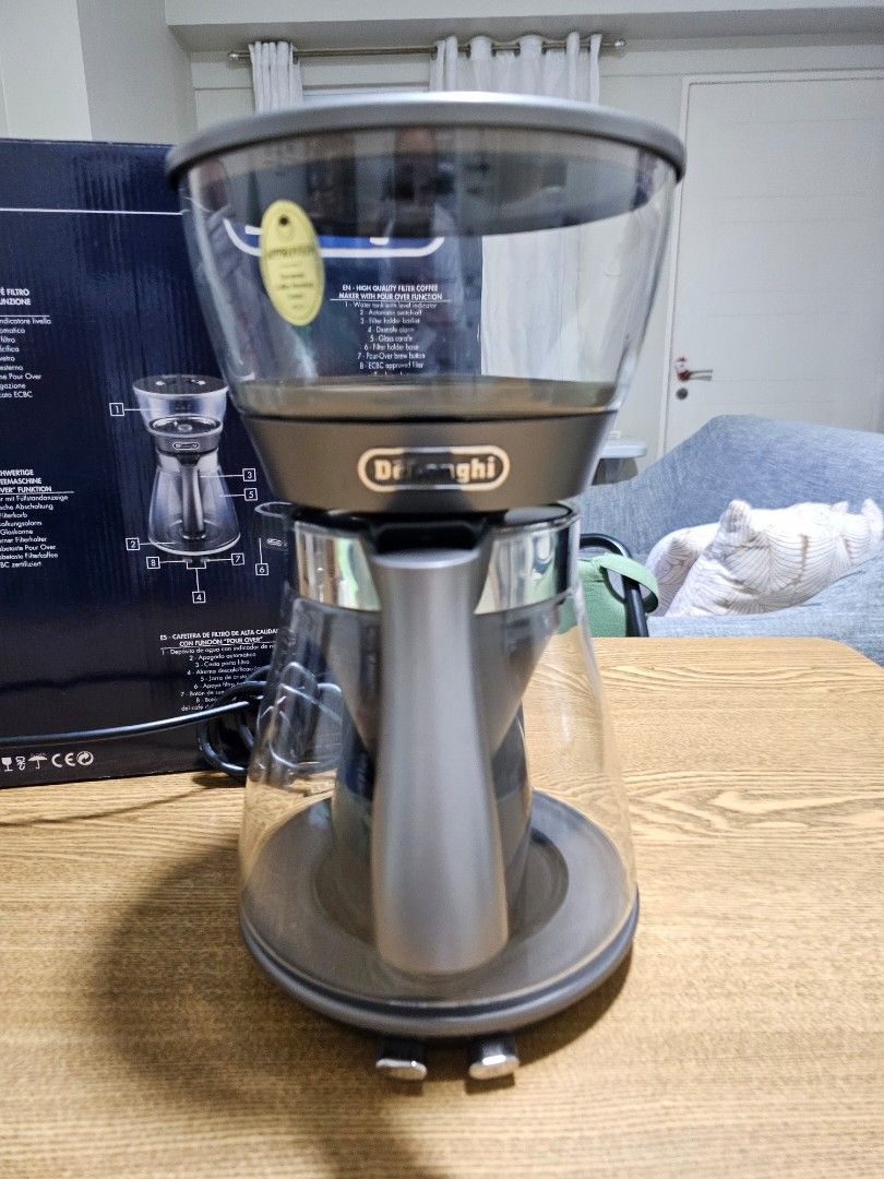 DeLonghi 2-in-1 Coffee Machine, TV & Home Appliances, Kitchen Appliances,  Coffee Machines & Makers on Carousell