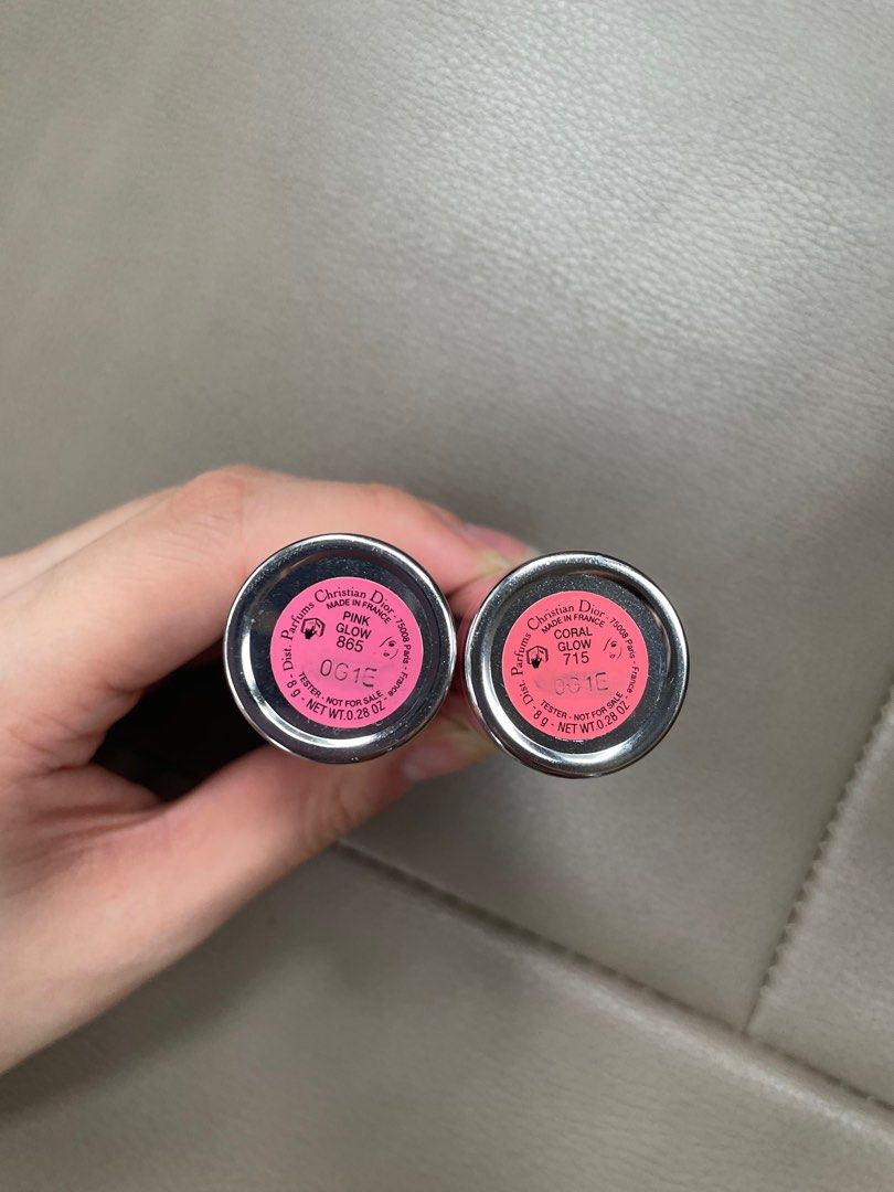 Dior Stick Glow Blush - Limited Edition (Category: Makeup) located in Manila. Submitted by kirslimm (Listing ID 1266487841, Image 3). Description: Blush stick - ultra-sensorial balm texture - long-wear color - natural healthy glow effect Available in 2 shades: Pink glow 865 (sold) Coral glow 715 Original Dior Made in France Small dent only as seen in pictures.