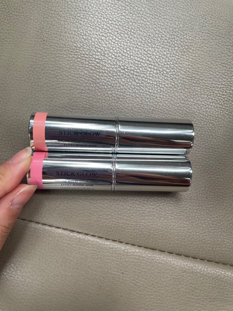 Dior Stick Glow Blush - Limited Edition (Category: Makeup) located in Manila. Submitted by kirslimm (Listing ID 1266487841, Image 2). Description: Blush stick - ultra-sensorial balm texture - long-wear color - natural healthy glow effect Available in 2 shades: Pink glow 865 (sold) Coral glow 715 Original Dior Made in France Small dent only as seen in pictures.