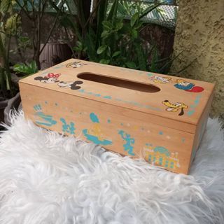 DISNEY Mickey and Friends Wooden Tissue Box
