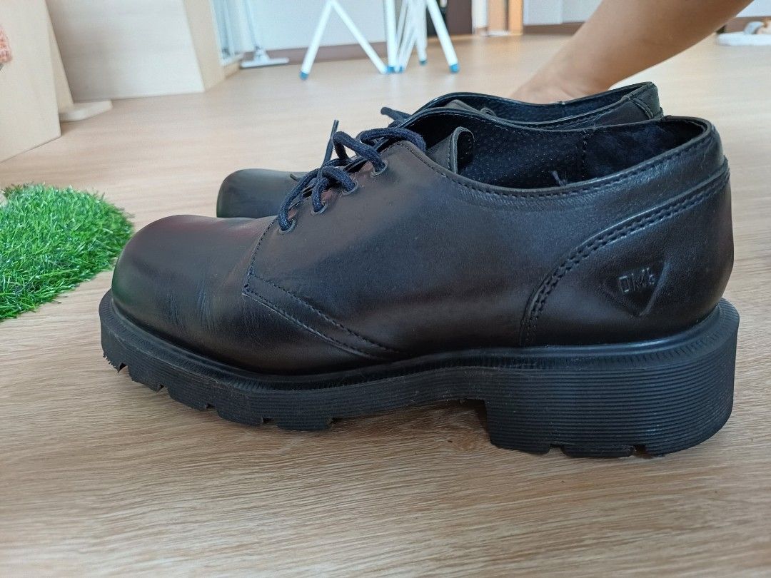 Dr marten shoes size 6 sales