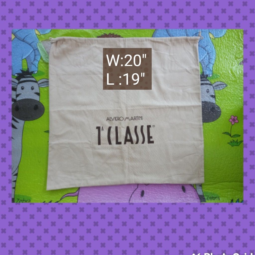 Alviero Martini Dust bag 20"×19" (Category: Luxury Bags & Wallets) located in Cagayan de Oro. Submitted by inmycorner (Listing ID 1266457722, Image 1). Description: .
