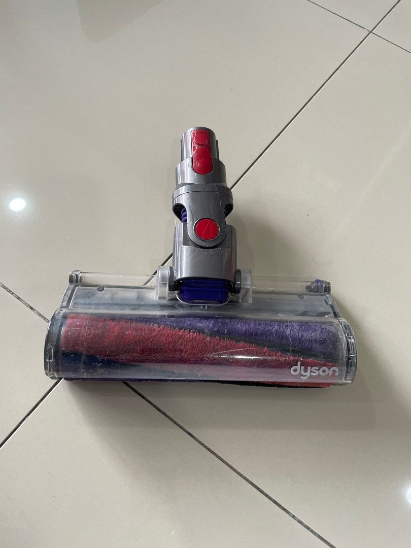Dyson vacuum v10 head carpet, TV & Home Appliances, Vacuum Cleaner