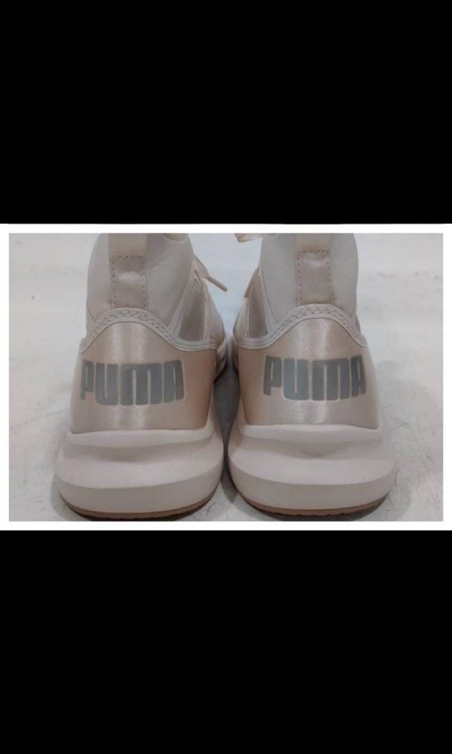 Phenom satin en pointe sales