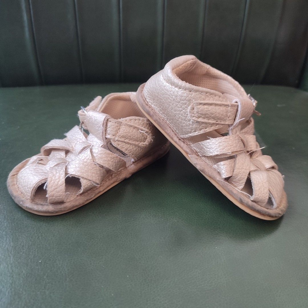 Gold new arrivals infant sandals