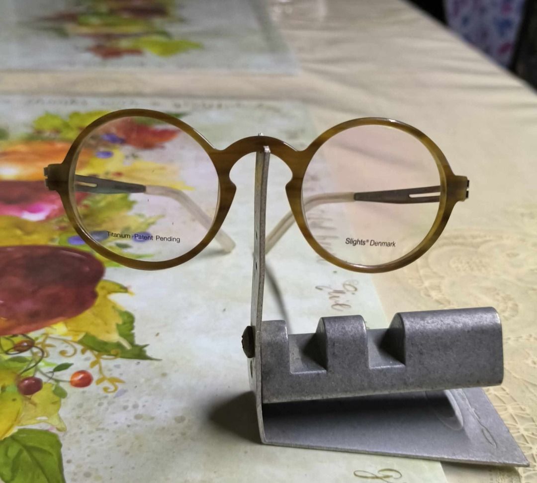 Eyeglasses dupont ablet circle