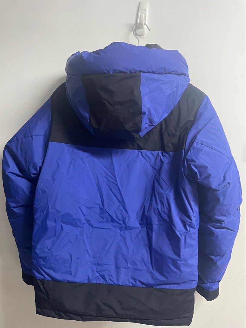 FC Real Bristol F.C.R.B. DOWN BENCH PARKA Size M, 男裝, 外套及戶外