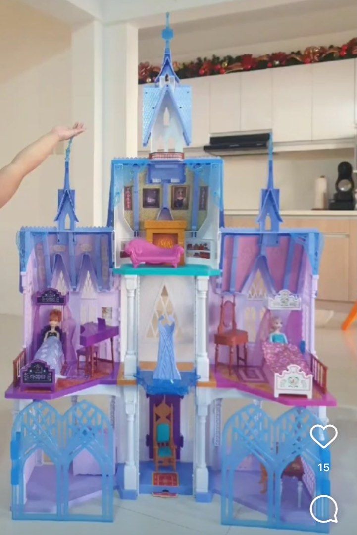 Frozen 2 Ultimate Arendelle Castle Playset, Hobbies & Toys, Toys