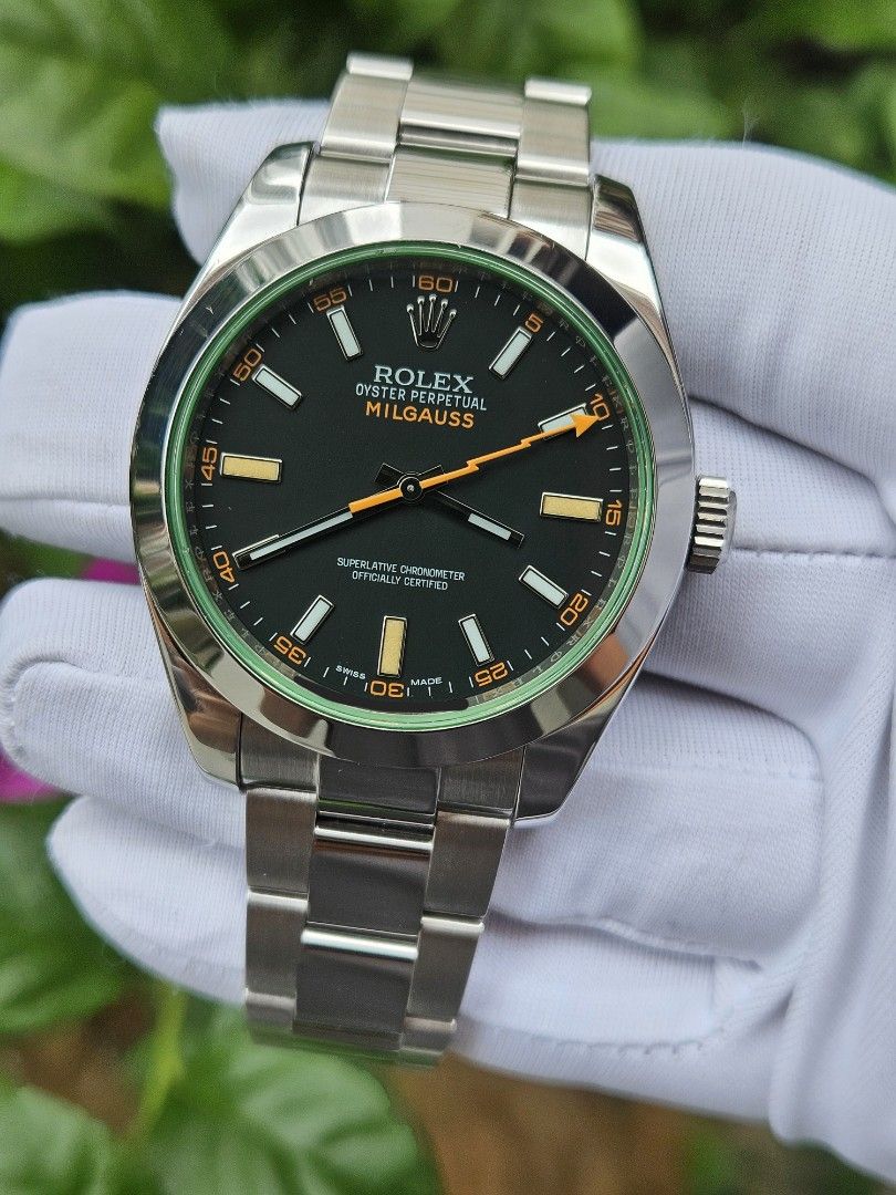 Full Complete Set Rolex Milgauss Green Crystal 40mm Ref. 116400GV