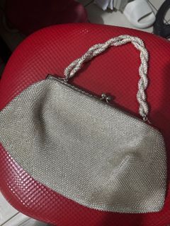 Fully beaded handbag