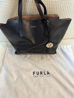 （分類：）位於 。 由 luv100 提交（商品編號 1266540815，圖片 1）。簡介： 。