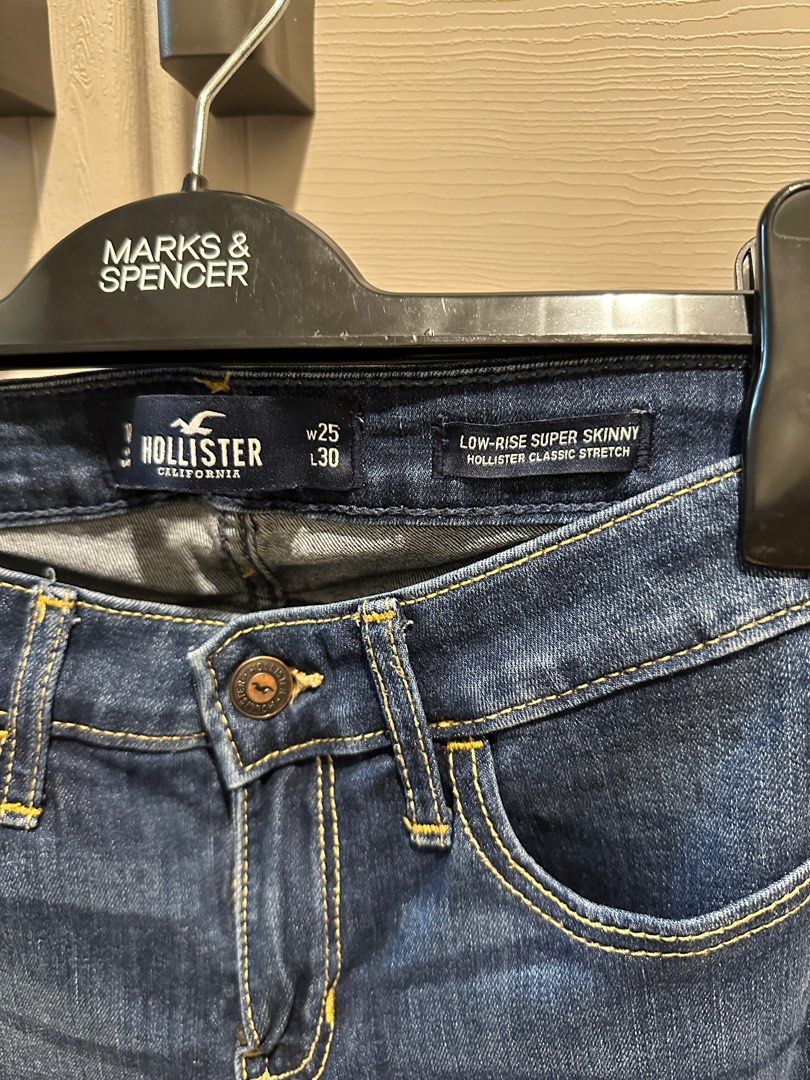 Hollister low rise on sale super skinny jeans