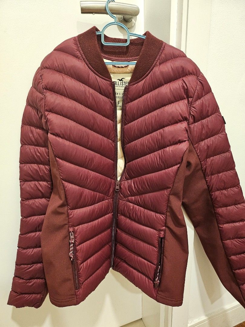 Hollister winter jackets womens deals