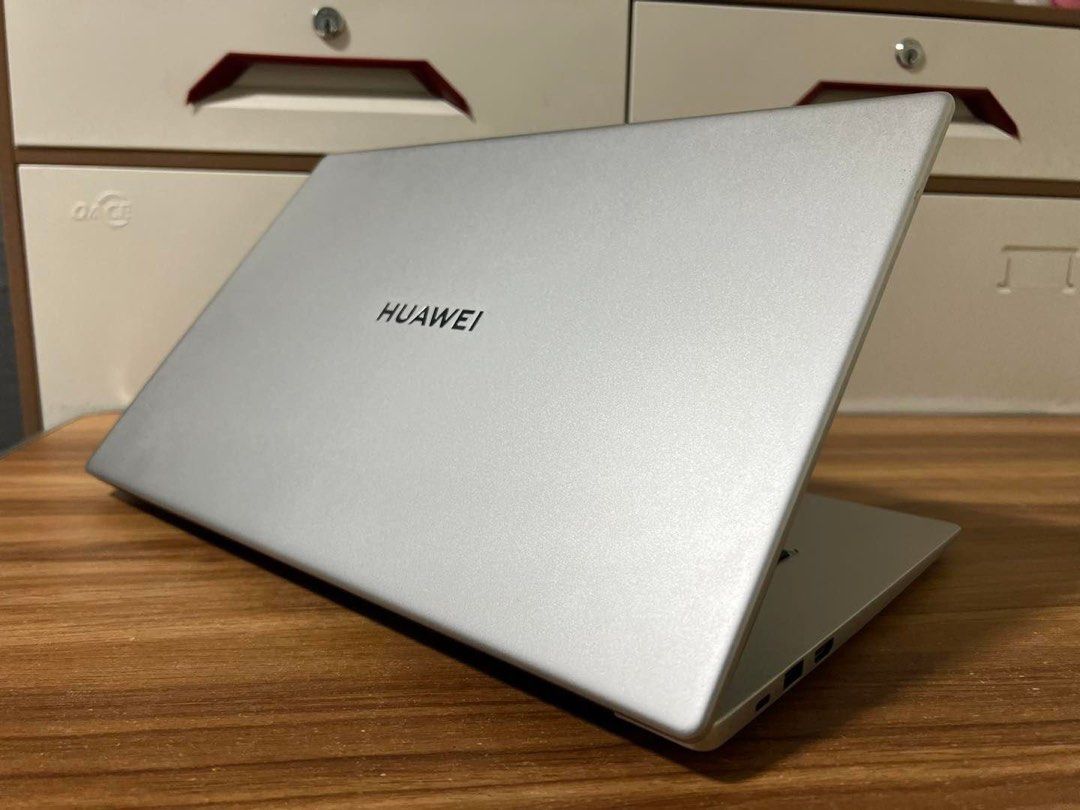 Huawei D15 BOD - WXX9 Core i3 11th gen / 256GB SSD / 8GB RAM / 15-inch ...