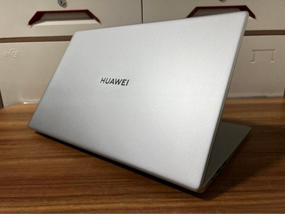 Huawei Matebook D15 BOD-WXX9 Core i5 11th gen Quadcore / 512GB SSD ...