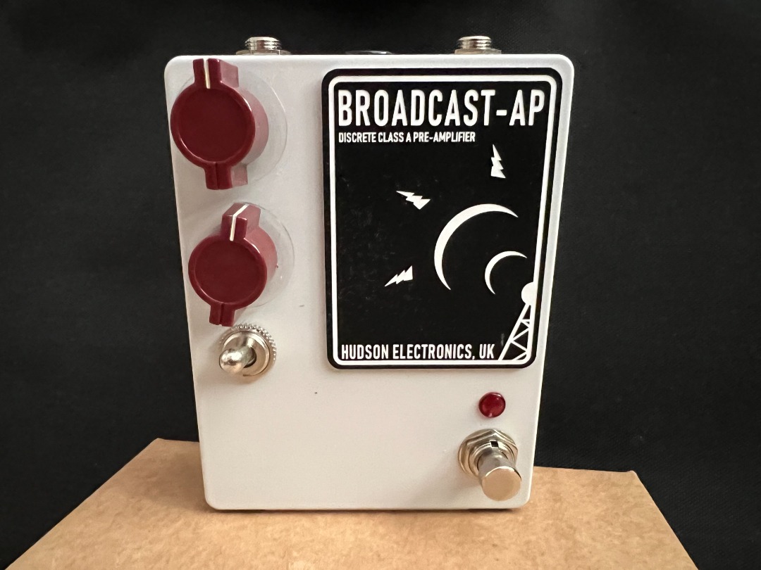 Hudson BroadcastAP, Hobbies & Toys, Music & Media, Musical Instruments