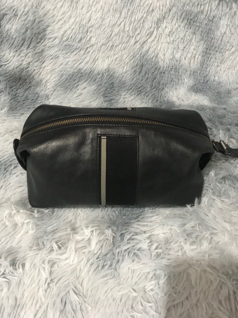 HUGO BOSS clutch bag, Men's Fashion, Bags, Belt bags, Clutches and