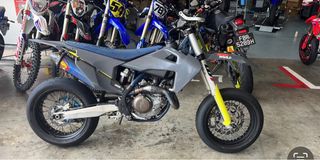 (Category: ) located in . Submitted by speedgear7 (Listing ID 1266517034, Image 1). Description: .