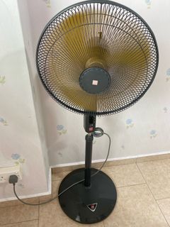 (Category: ) located in . Submitted by rain-deer (Listing ID 1266443626, Image 1). Description: .
