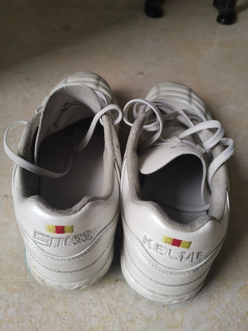 Kelme kangaroo leather football boots/shoes TF EU40 JP250, Men's