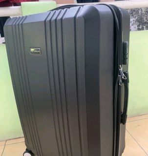 (Kategori: ) berada di . Dikirim oleh jshop_preloved (ID iklan 1266516802, Gambar 1). Deskripsi: .