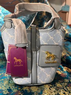 LAPOLAFFE精品設計款百搭精品包(二件組)(附品牌購物袋) 馬兒淺藍水桶(27*18*18)