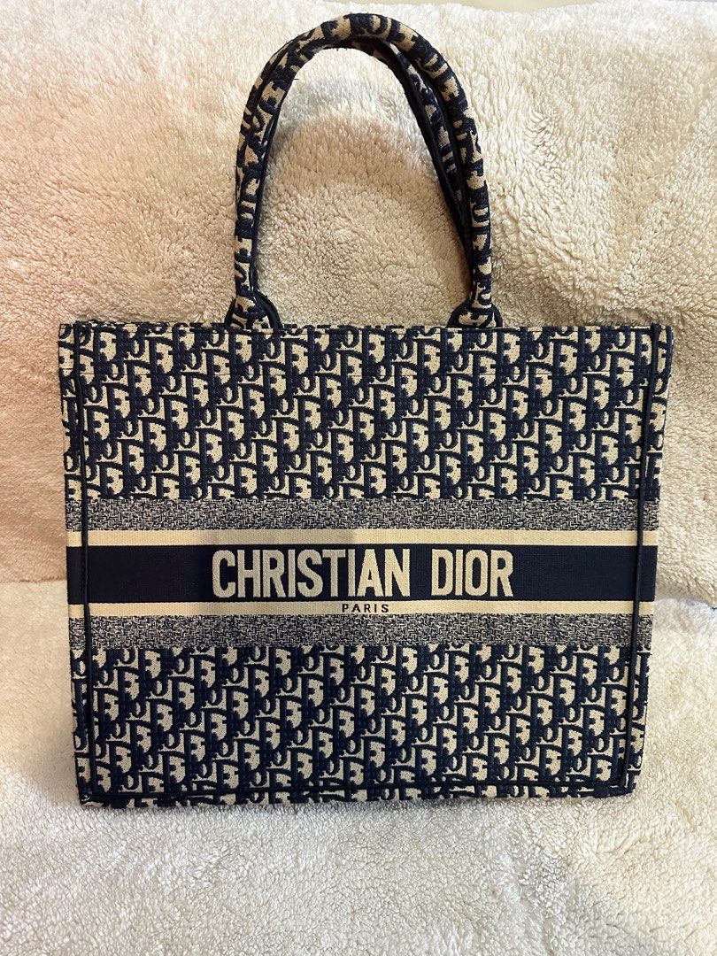 Large Dior Book Tote Ecru and Blue Dior Oblique Embroidery (42 x 35 x 18.5  cm)