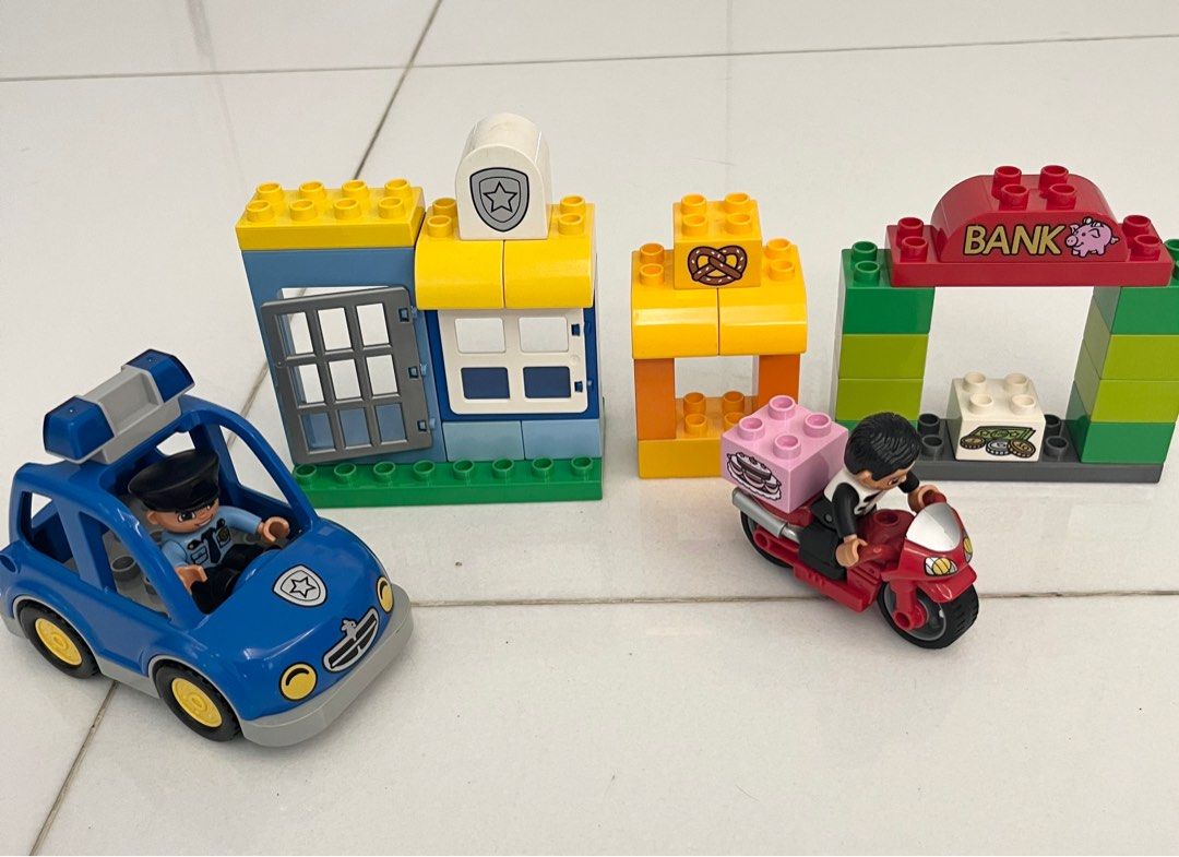 Duplo bank hotsell