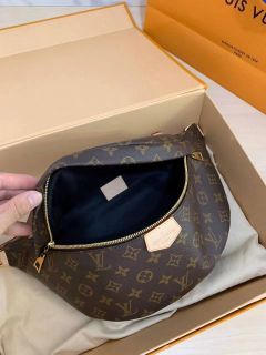 Shop Louis Vuitton Messenger & Shoulder Bags (M30830, M30821) by