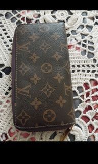 Louis Vuitton wallet