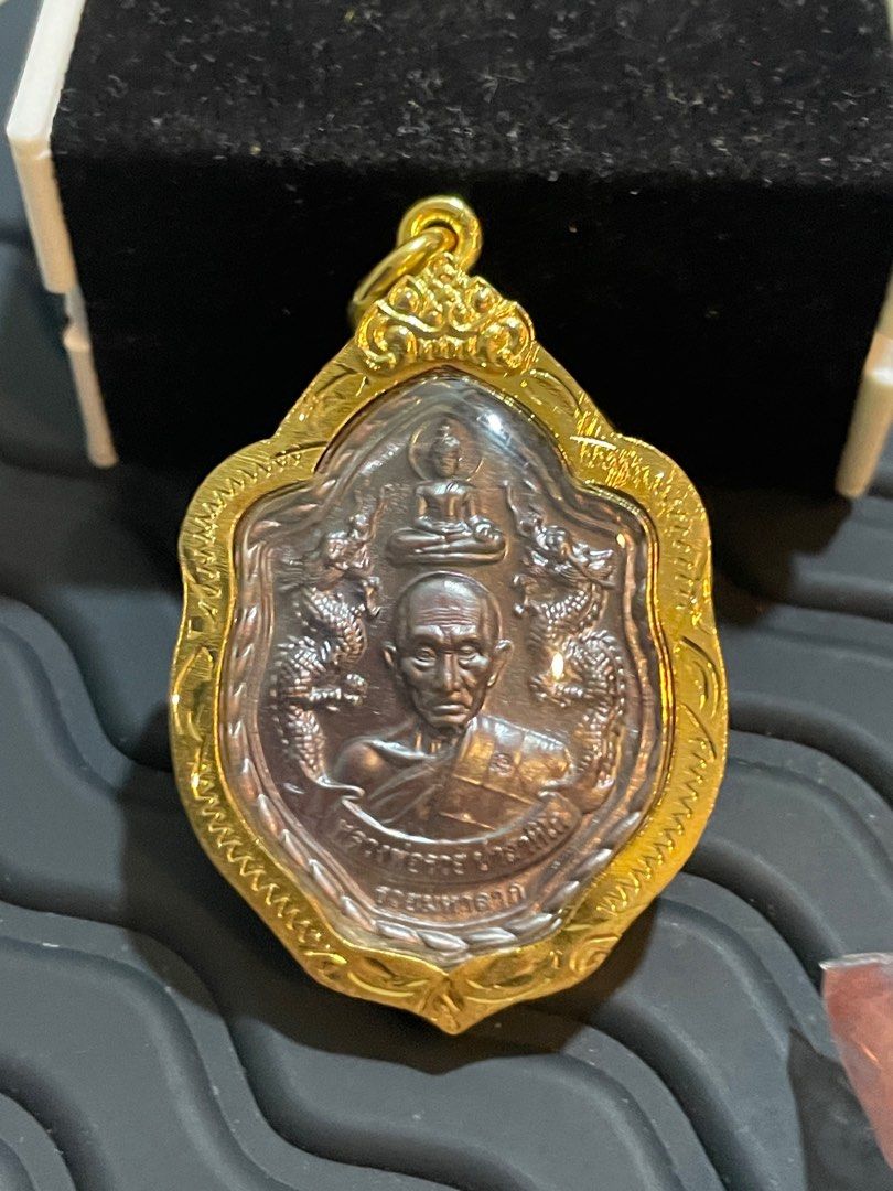 Lp ruay Be 2565 wat tako, Hobbies & Toys, Memorabilia & Collectibles ...