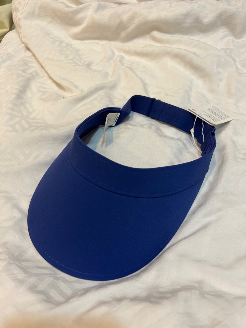 Lululemon Visor, Women's Fashion, Activewear on Carousell