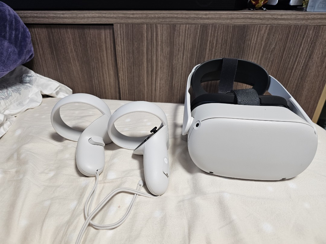 Meta Quast2 連外置套, 電子遊戲, 遊戲機配件, VR 虛擬實境- Carousell