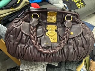 （分類：）位於 。 由 jcblove 提交（商品編號 1266547701，圖片 1）。簡介： 。