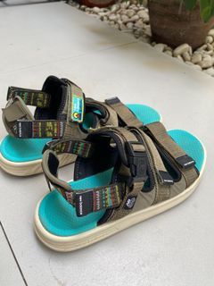 new balance sandal SDL750TR