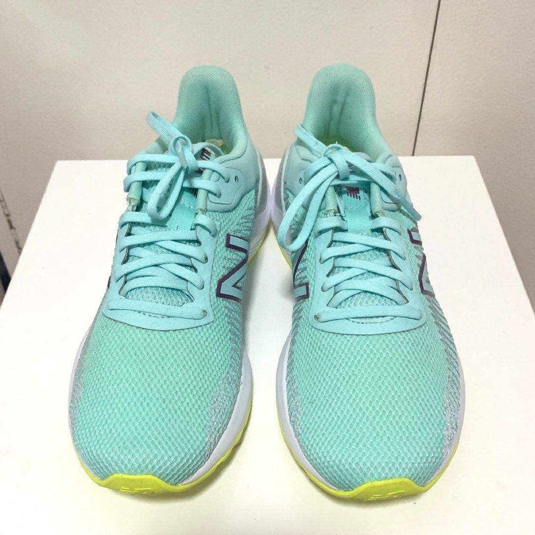 New balance ventr store women's running shoes