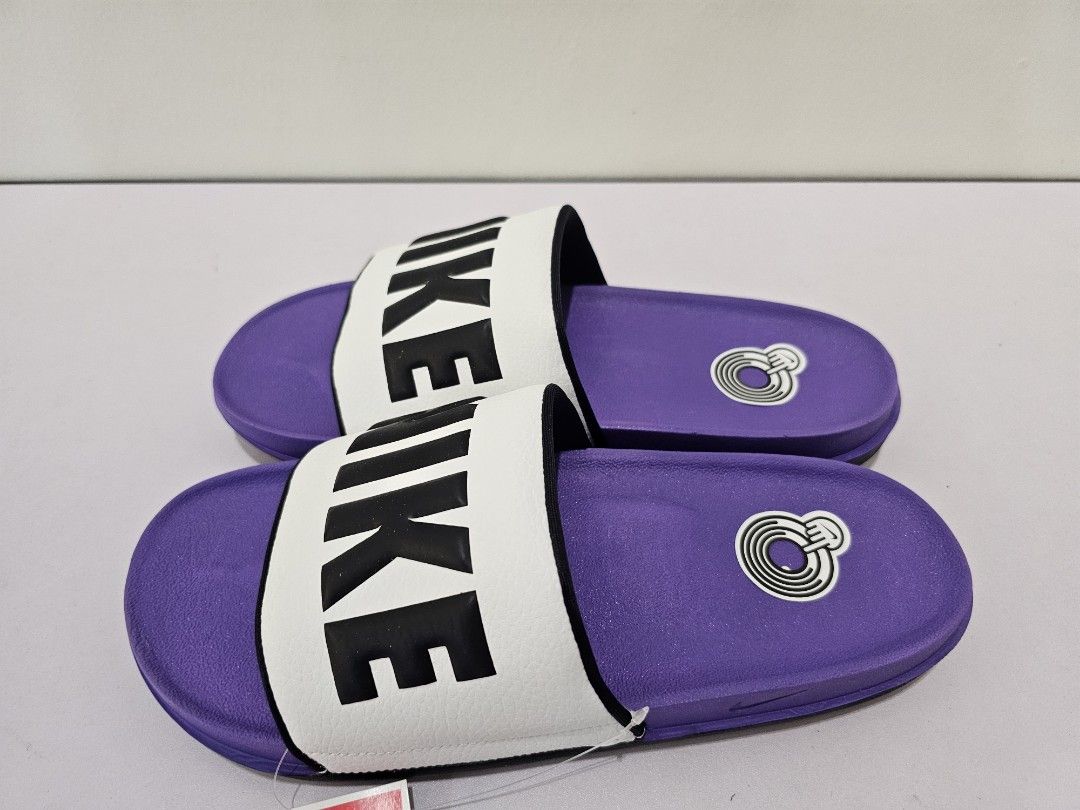 Lilac nike slides 2025