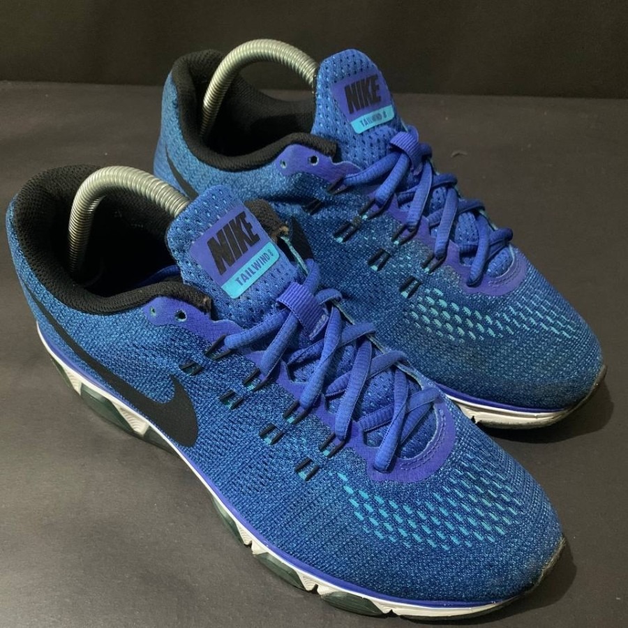 Nike tailwind hot sale 8 blue